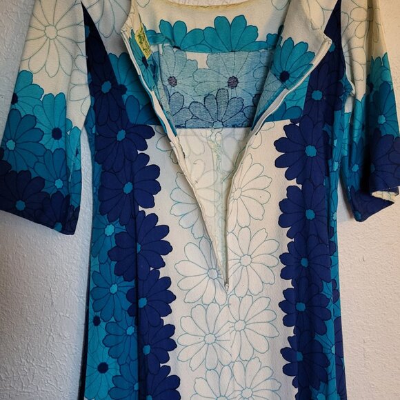 Vintage 60s Cotton Floral Maxi Dress - Picture 2 of 11